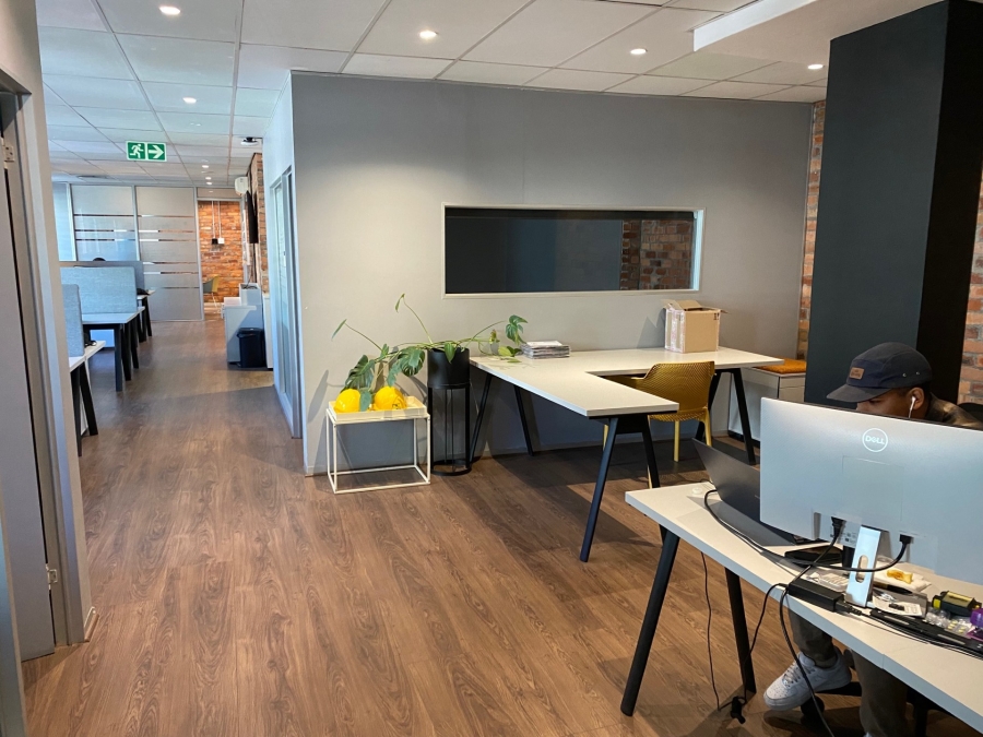To Let Commercial Property for Rent in De Waterkant Western Cape